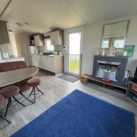 Ormesby 8, Haven Holiday Park, Caister - Four Bedroom, Sleeps 8, Pets Welcome - 2 Minutes From The Beach! Great Yarmouth Eksteriør billede
