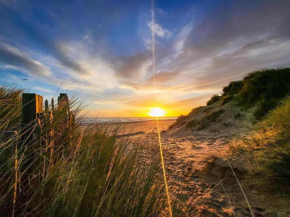 Ormesby 8, Haven Holiday Park, Caister - Four Bedroom, Sleeps 8, Pets Welcome - 2 Minutes From The Beach! Great Yarmouth Eksteriør billede
